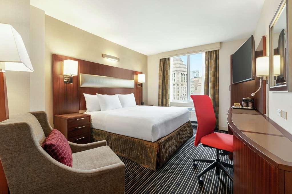Doubletree By Hilton New York Downtown Hotel Room photo