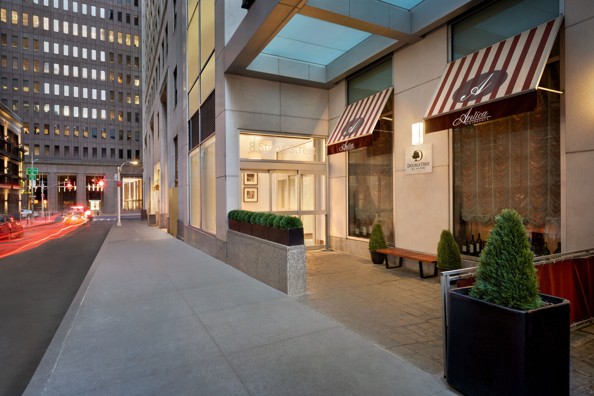Doubletree By Hilton New York Downtown Hotel Exterior photo